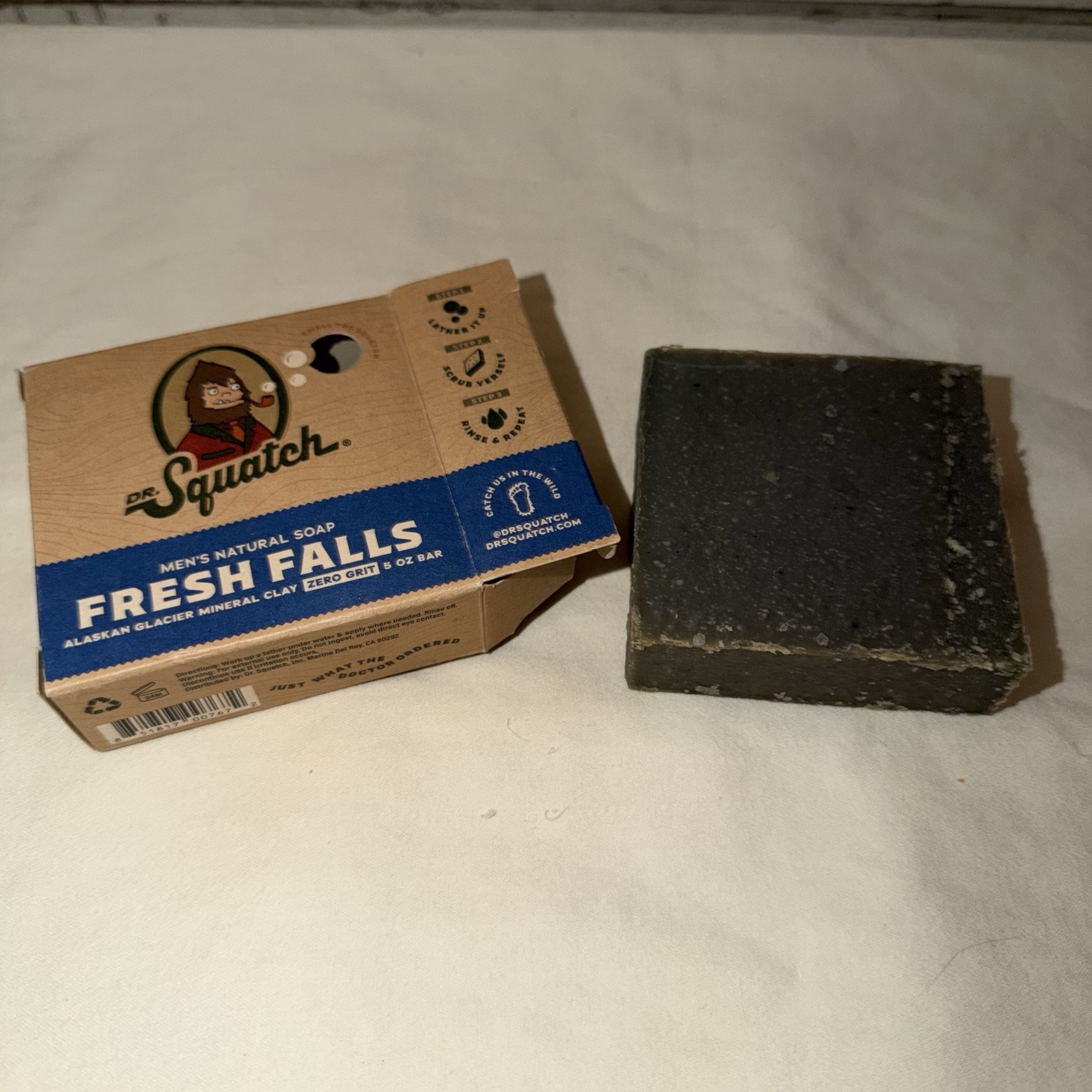 Dr. Squatch Natural Soap Fresh Falls Alaskan Glacier Mineral Clay Zero Grit 5oz