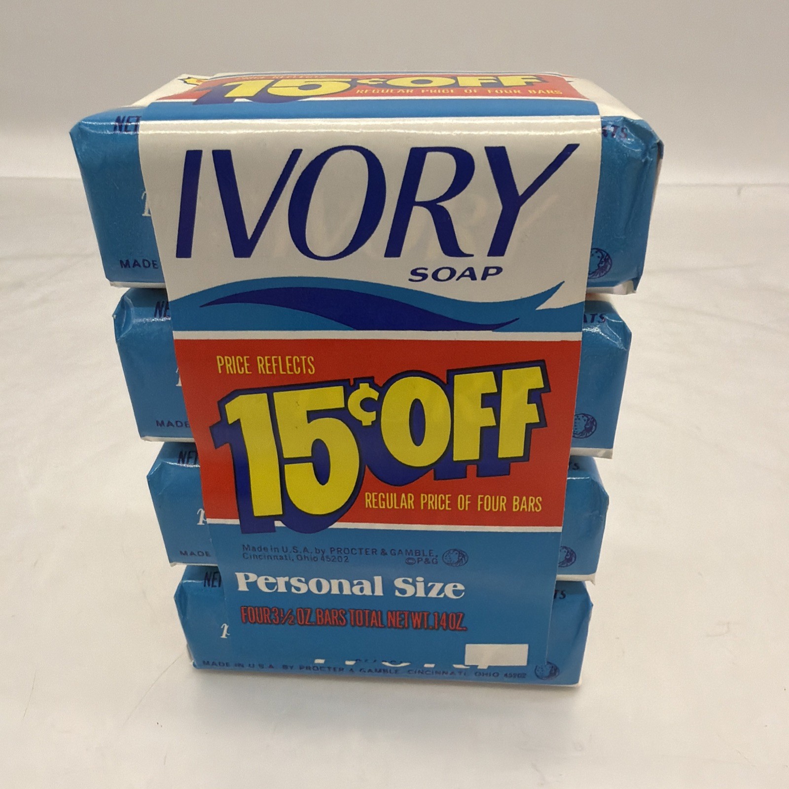 Vintage Ivory Soap 99 44/100% Pure 3.5oz Size Bars Procter & Gamble 4 Pack