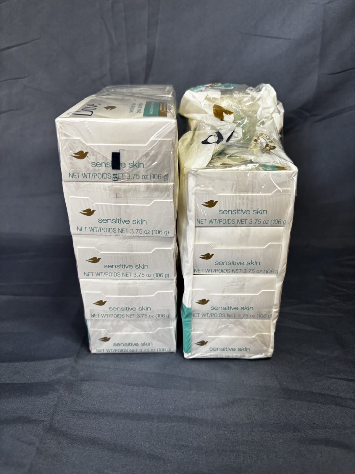 Dove Beauty Bar Sensitive 1/4 Moisturizing Cream Soap 3.75 oz, 19 Bars – New