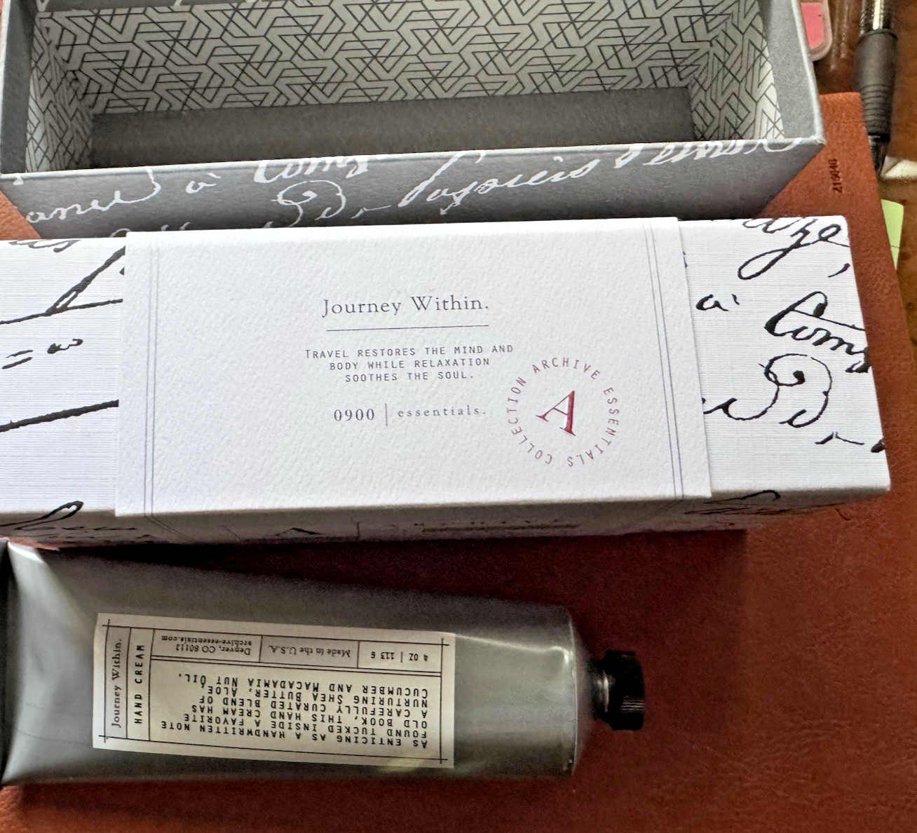 Archive Journey Within Hydrating Hand Cream Green Tea & Willow 4oz New in Box