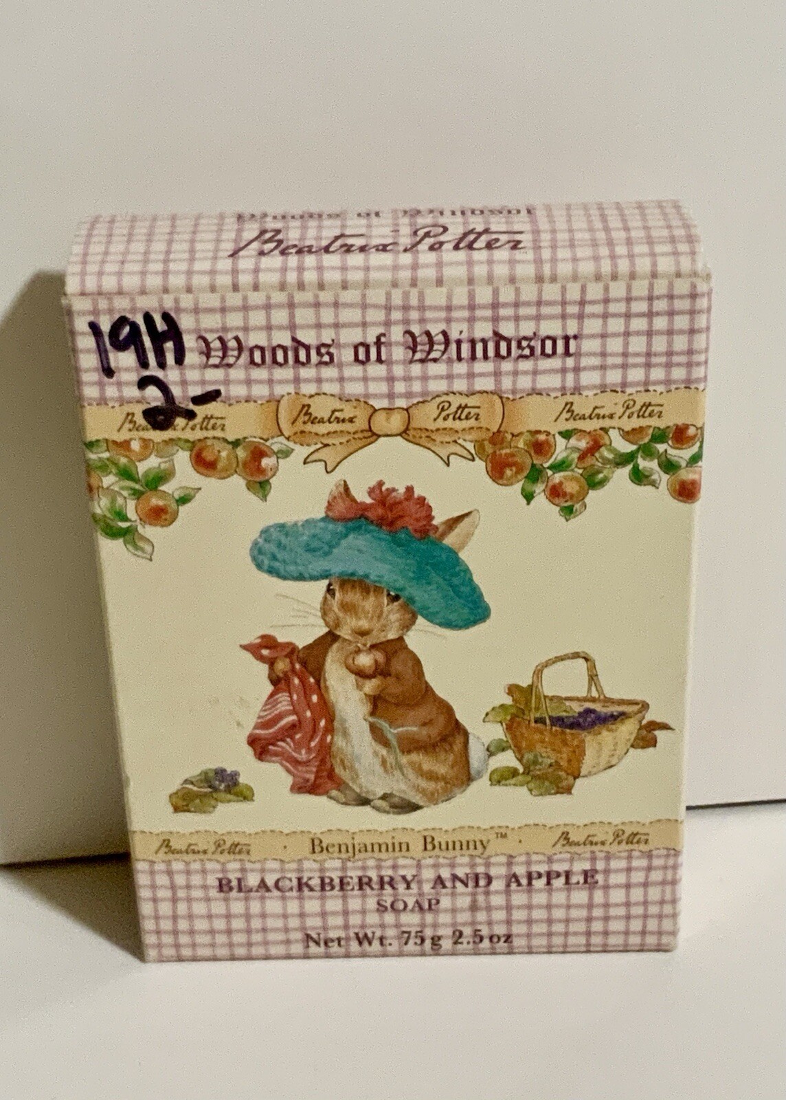 Woods of Windsor Benjamin Bunny Soap Beatrix Potter England Blackberry Apple