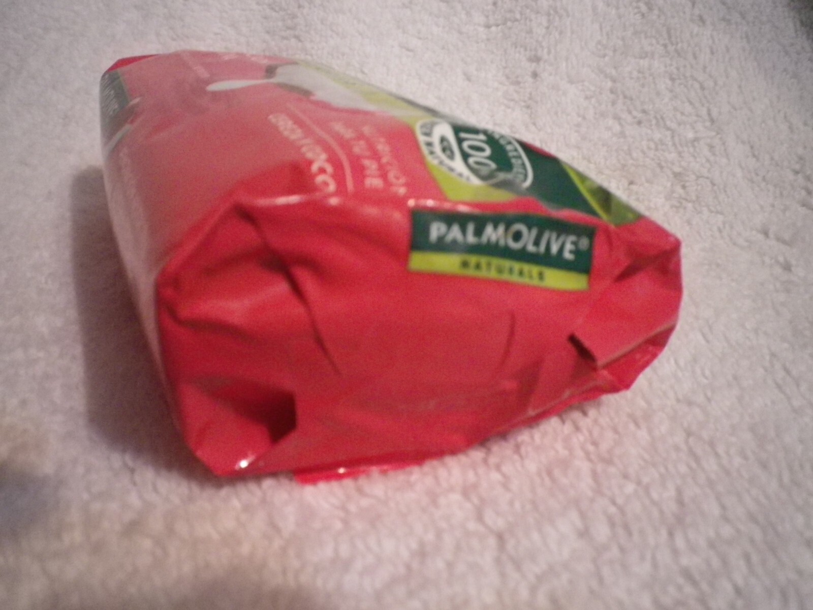 PALMOLIVE NATURALS RENOVACION NUTRITIVA CEREZA Y COCO CHERRY & COCONUT SOAP BAR