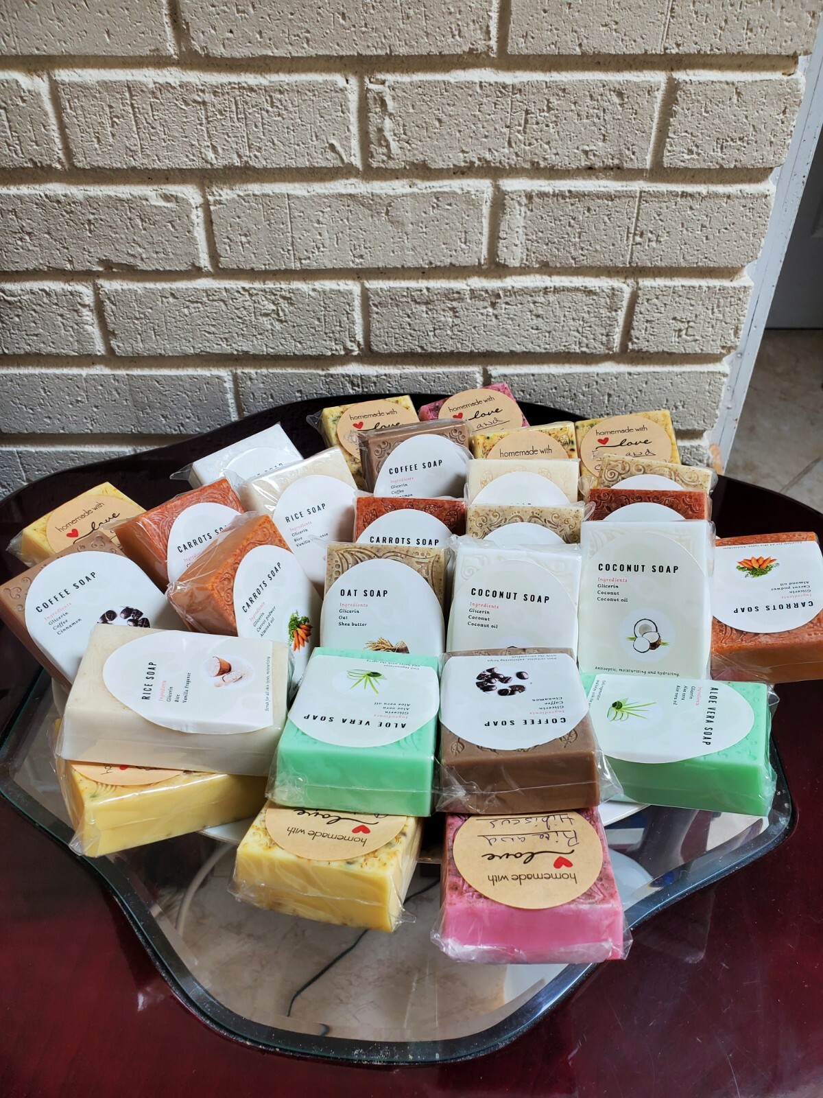Handmade soaps made with top quality natural products, such as oats, coconut etc