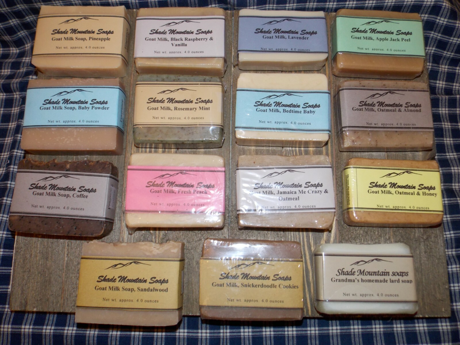 Goat Milk Soaps Moisturizing Homemade / Handmade 4oz bars .