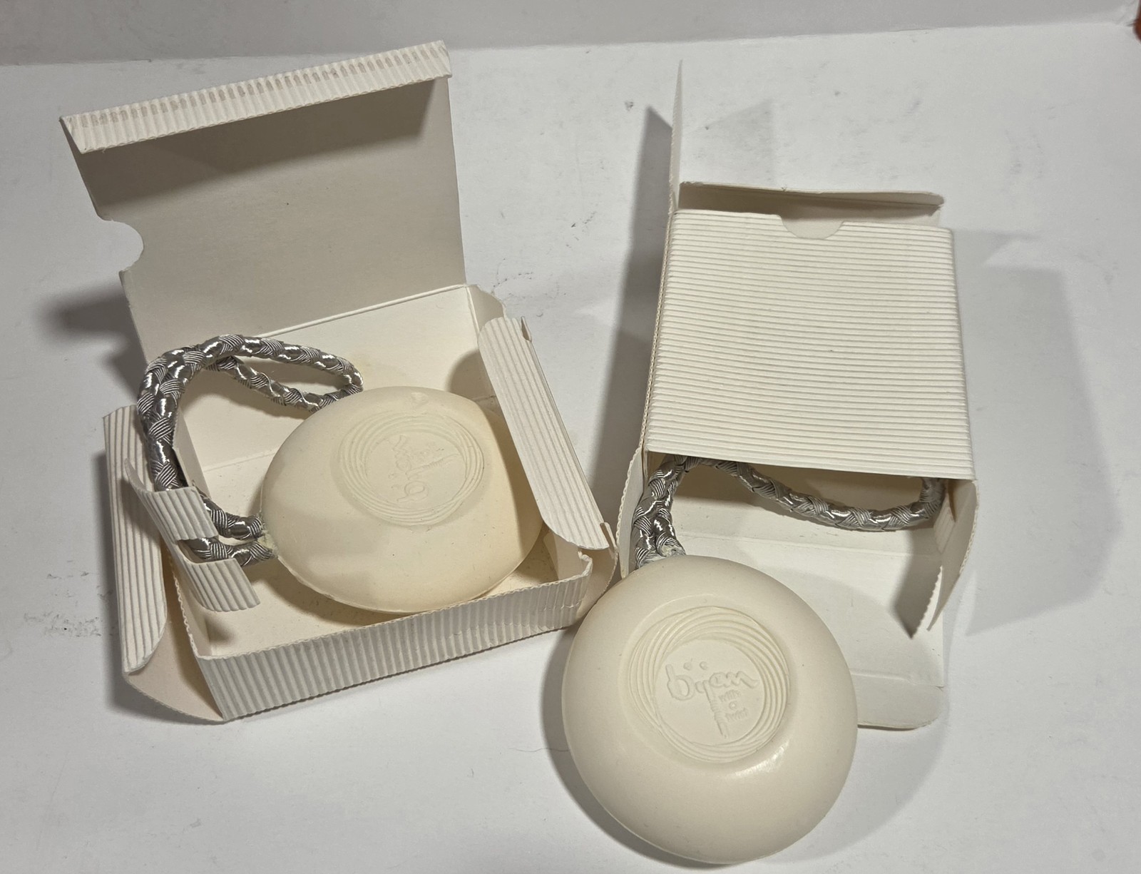 Lot of 2 Bijan with a Twist Soap on a Rope New in Plain Box RARE Please Read