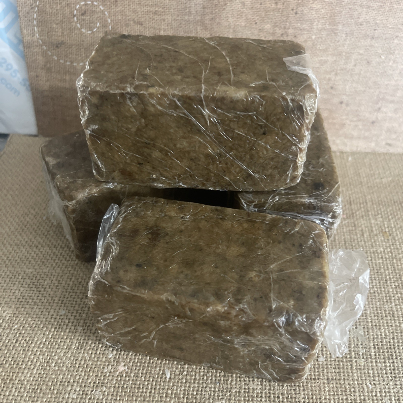 Raw African Black Soap 100% Natural Unrefined Ghana Premium 8oz FREE SOAP SAVER