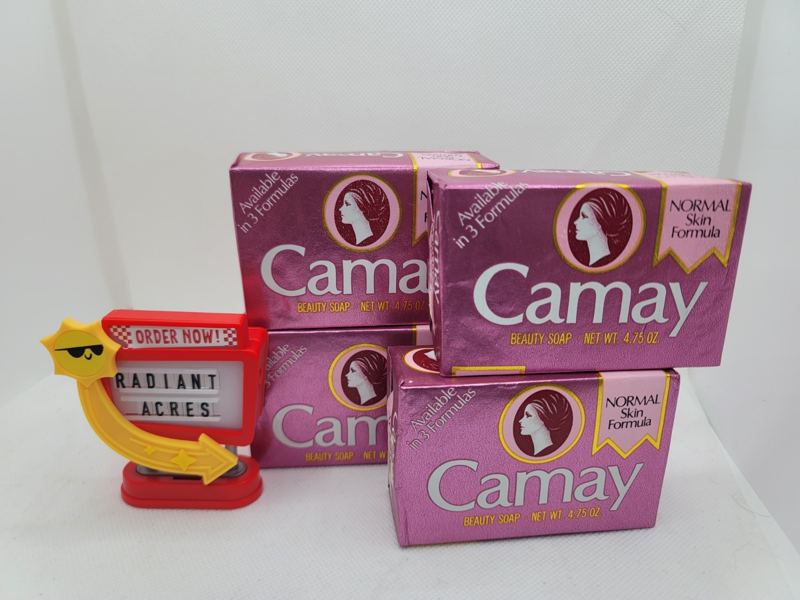4 Vintage Pink CAMAY Beauty Soap Bars Normal Skin 4.75 oz 1983 P&G New Old Stock