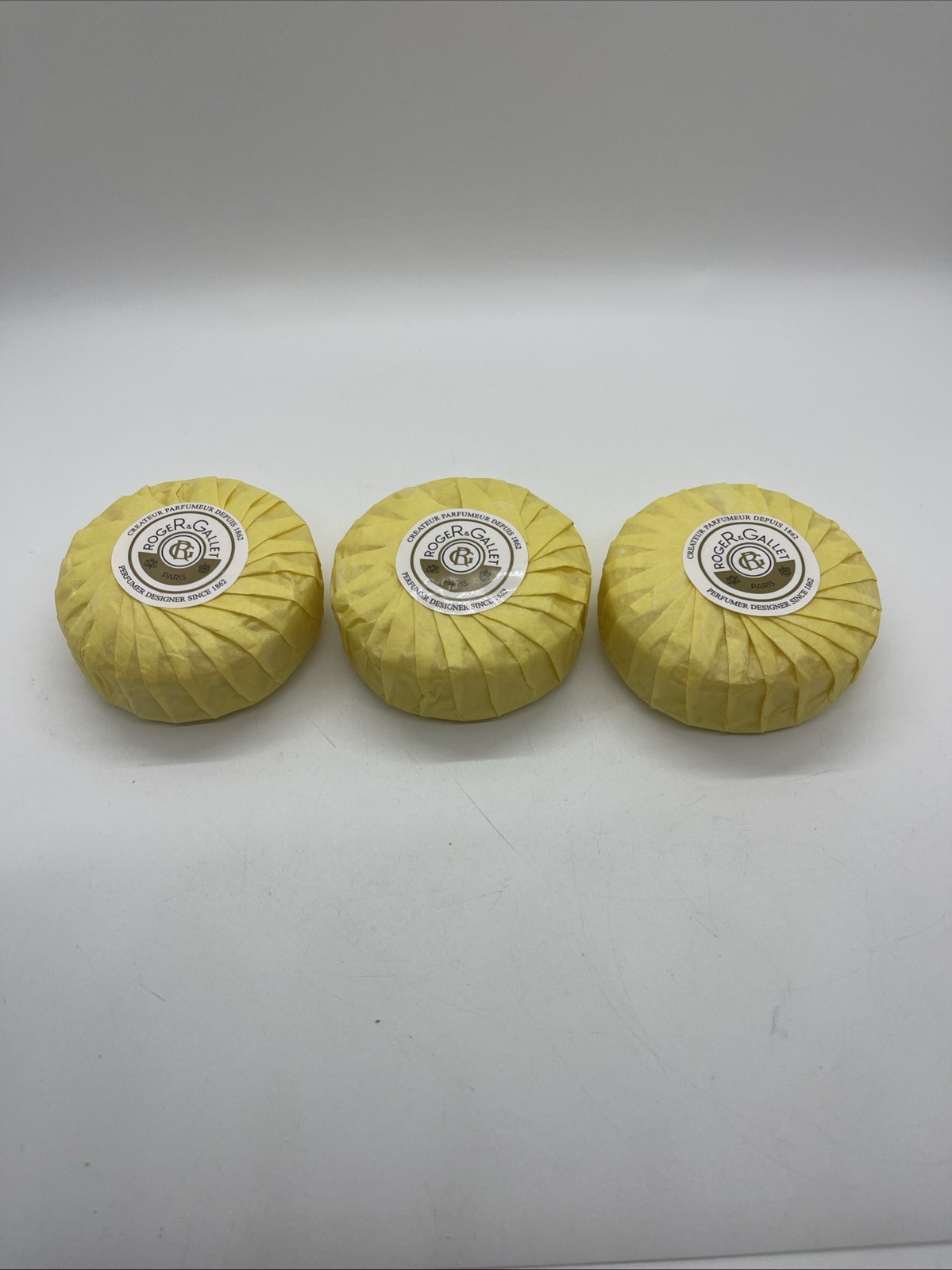 Roger & Gallet Paris Perfumed Soaps CITRON 3 soaps 3.4 Oz Each No Box New