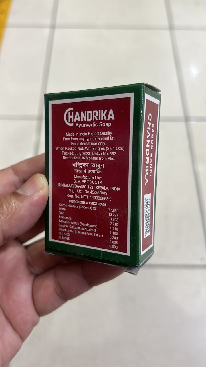 New 5 pcs Chandrika Ayurvedic Herbal Vegetable Oil Soap – 75 GRAMS/ea