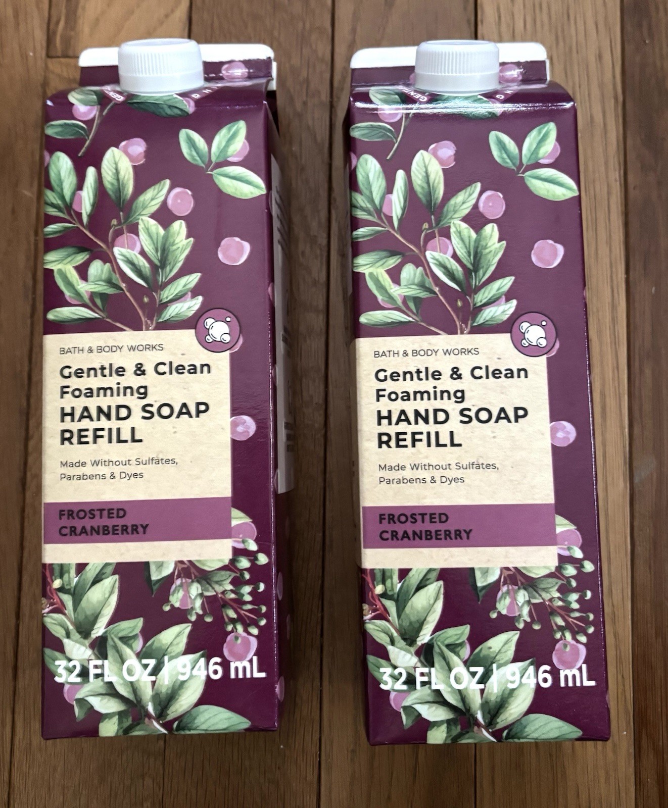 Lot Set of 2 Bath & Body Works FROSTED CRANBERRY Foaming Hand Soap Refills 32oz