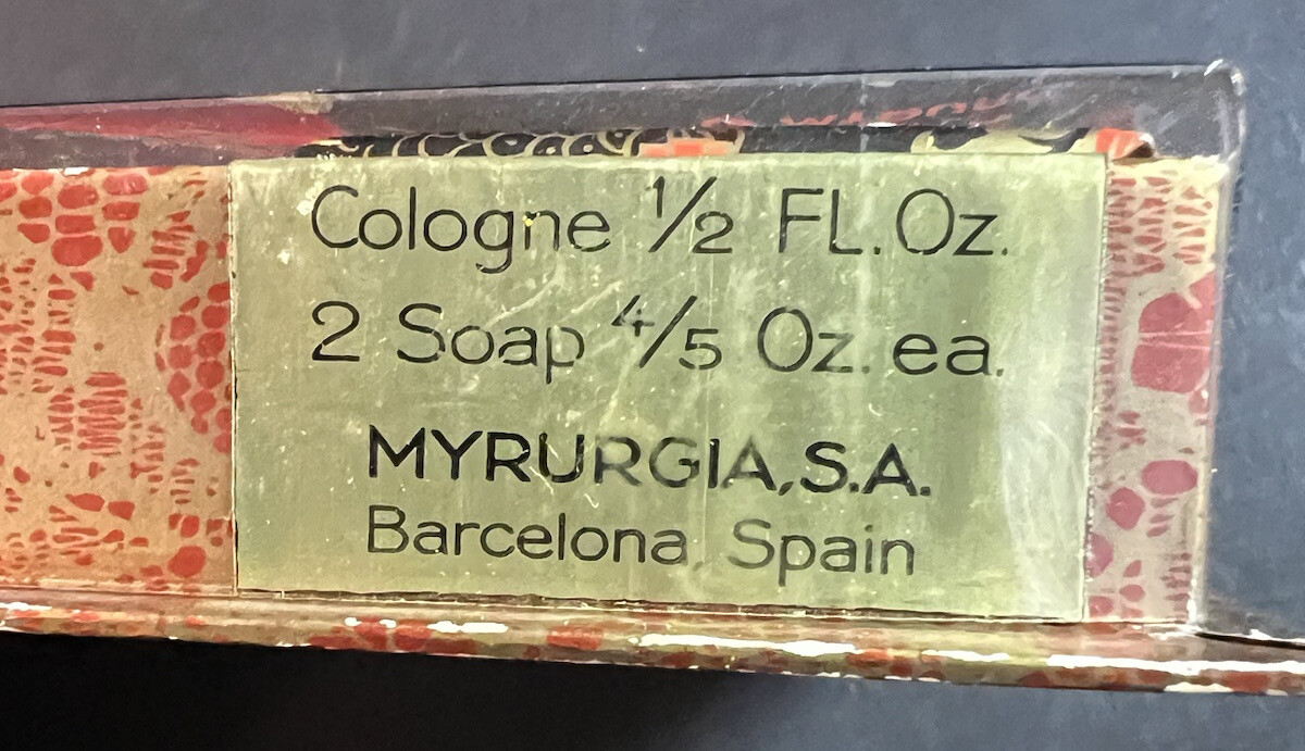 2 Vintage Boxes Jabón Maja By Myrurgia España 4 Soap Bars – 2 Large 2 Small