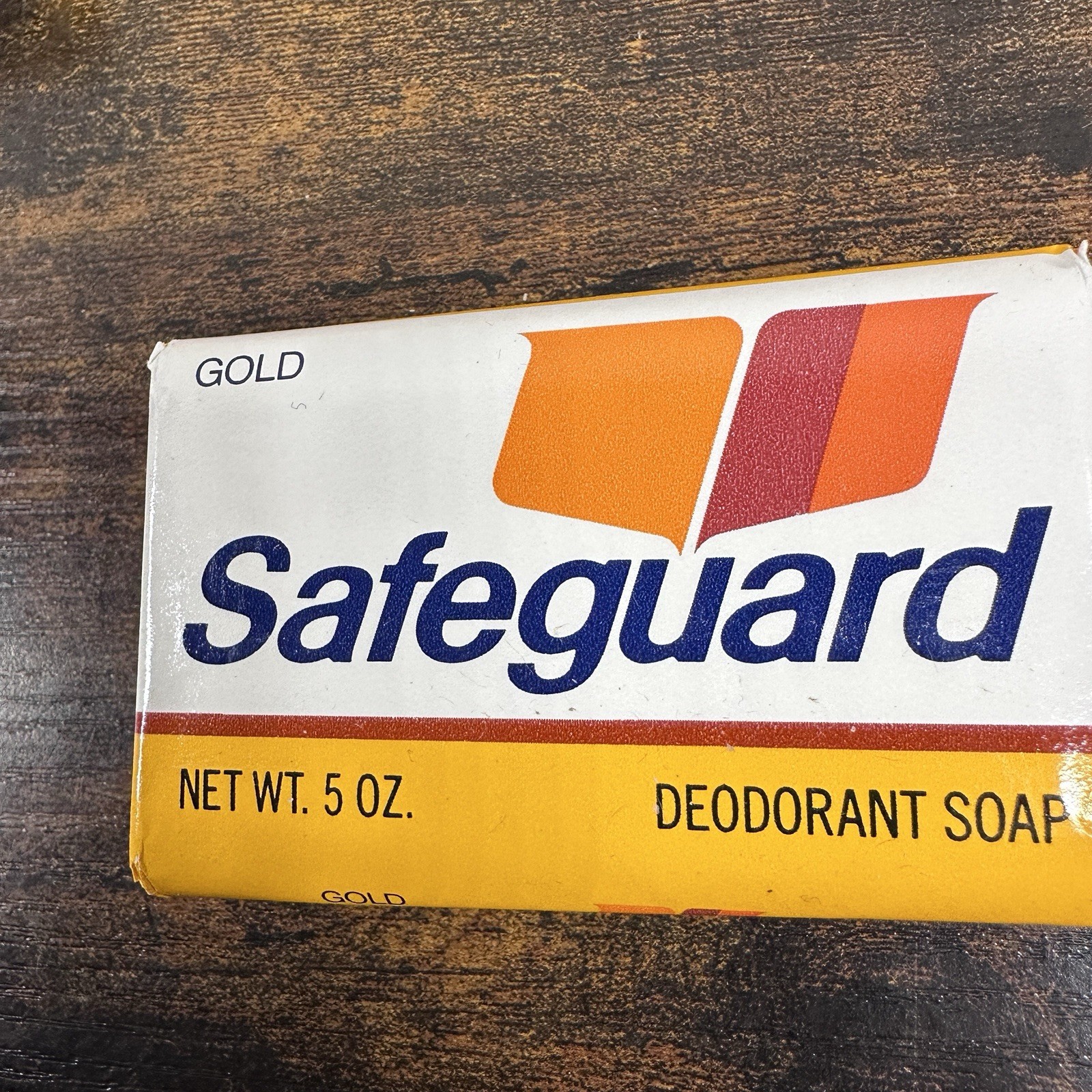 Lot Of 7 Vintage SAFEGUARD Gold Deodorant Soap Bar 5oz Rare 1970’s New Old stock