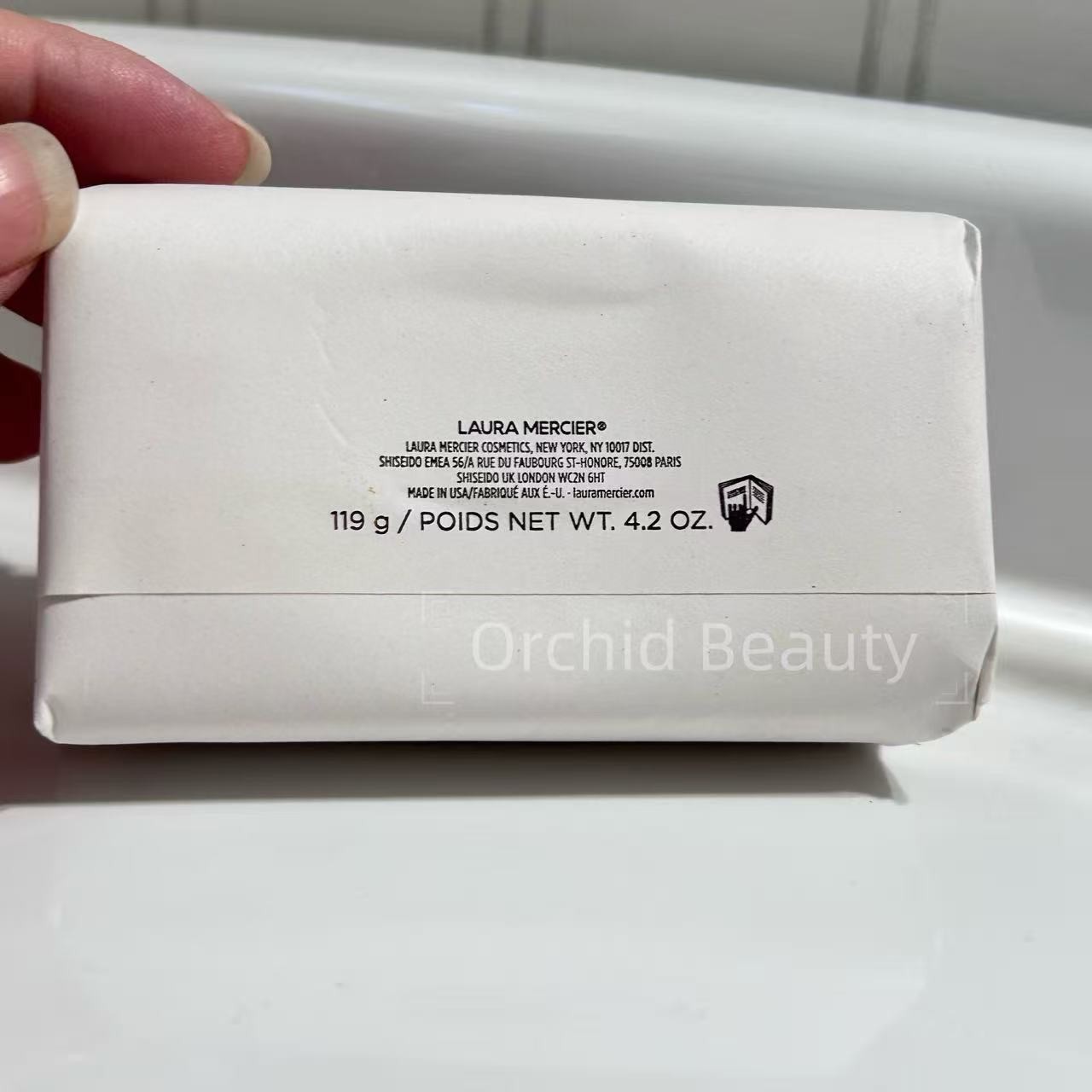 New Sealed Laura Mercier-Body & Bath Ambre Vanilla Soap Full Size 4.2oz/119g