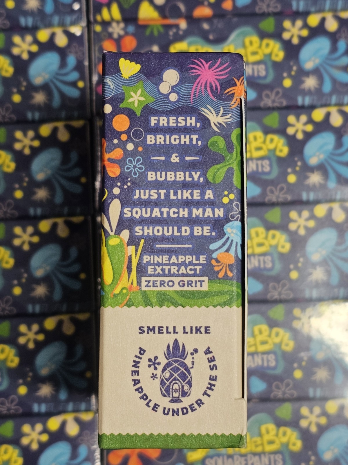 Dr. Squatch Nautical Nonsense SpongeBob Men’s Natural Pineapple Soap No Grit New