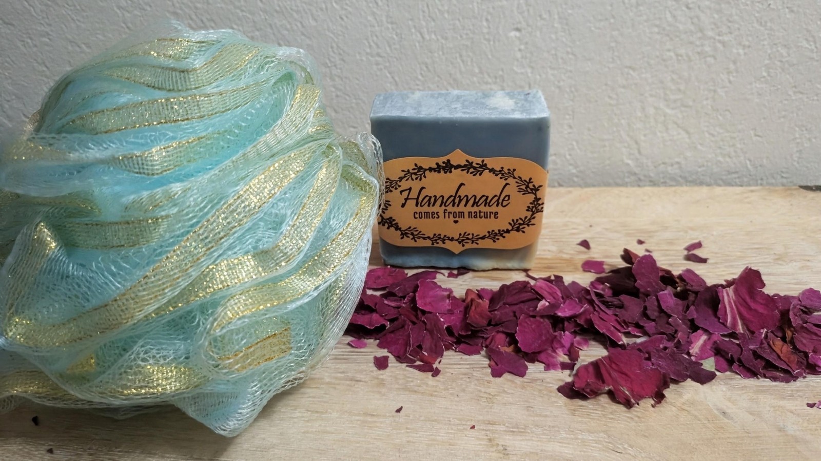 Hawaiian Lei tidal wave homemade multi-colored soap and loofah
