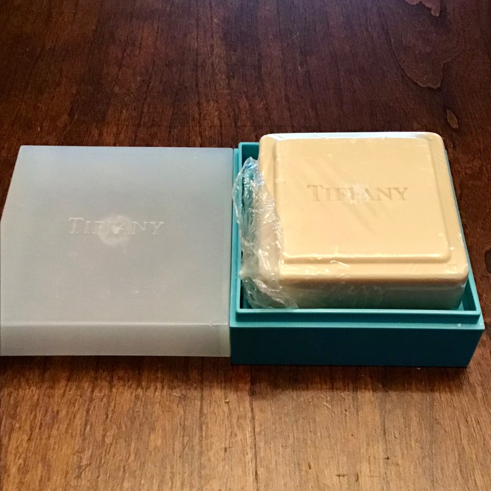 Tiffany & Co. 3.52 Oz. Net Wt. 100G Perfumed Soap in Case Unused READ