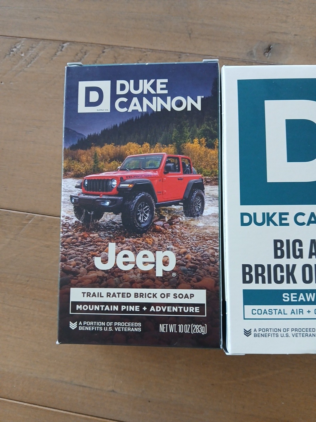 Duke Cannon Jeep® Brand American Legend Brick of Soap 10oz And Big ASS BAR