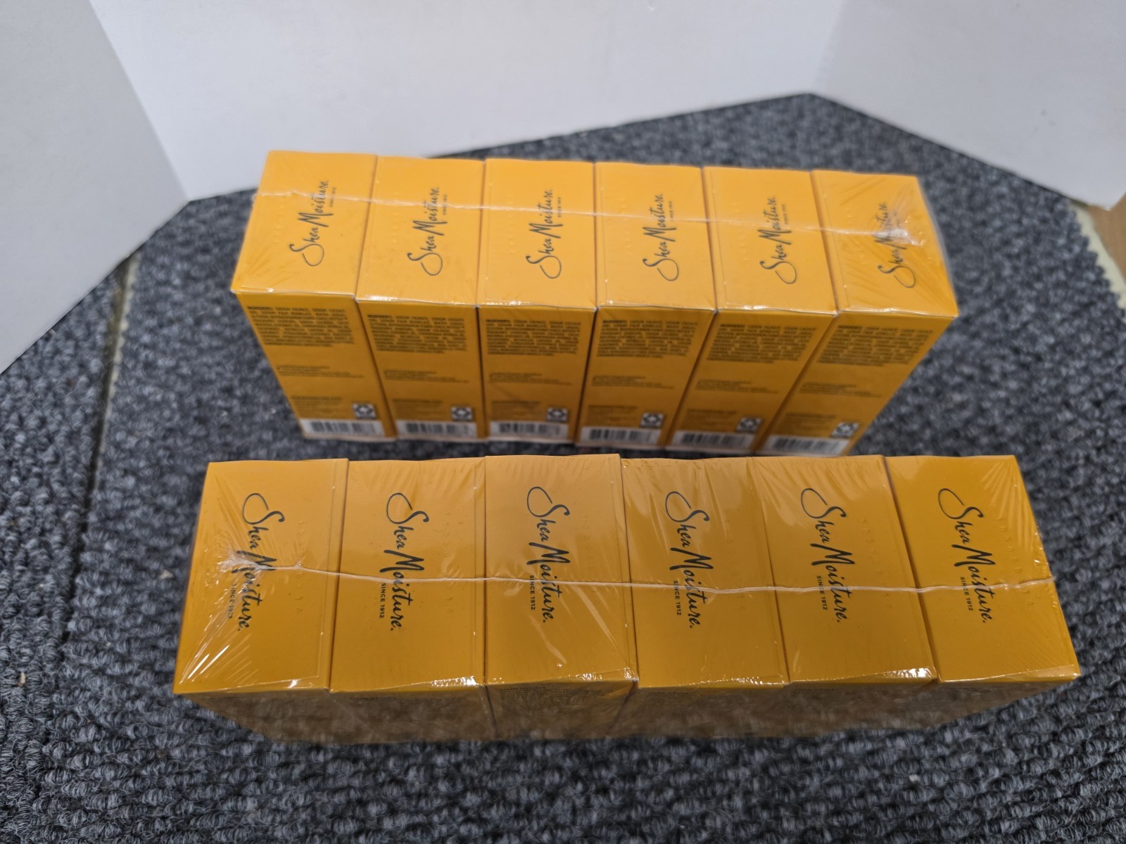12 X Shea Moisture Raw Shea Butter – Deeply Moisturizing Bar Soap 8 OZ/each