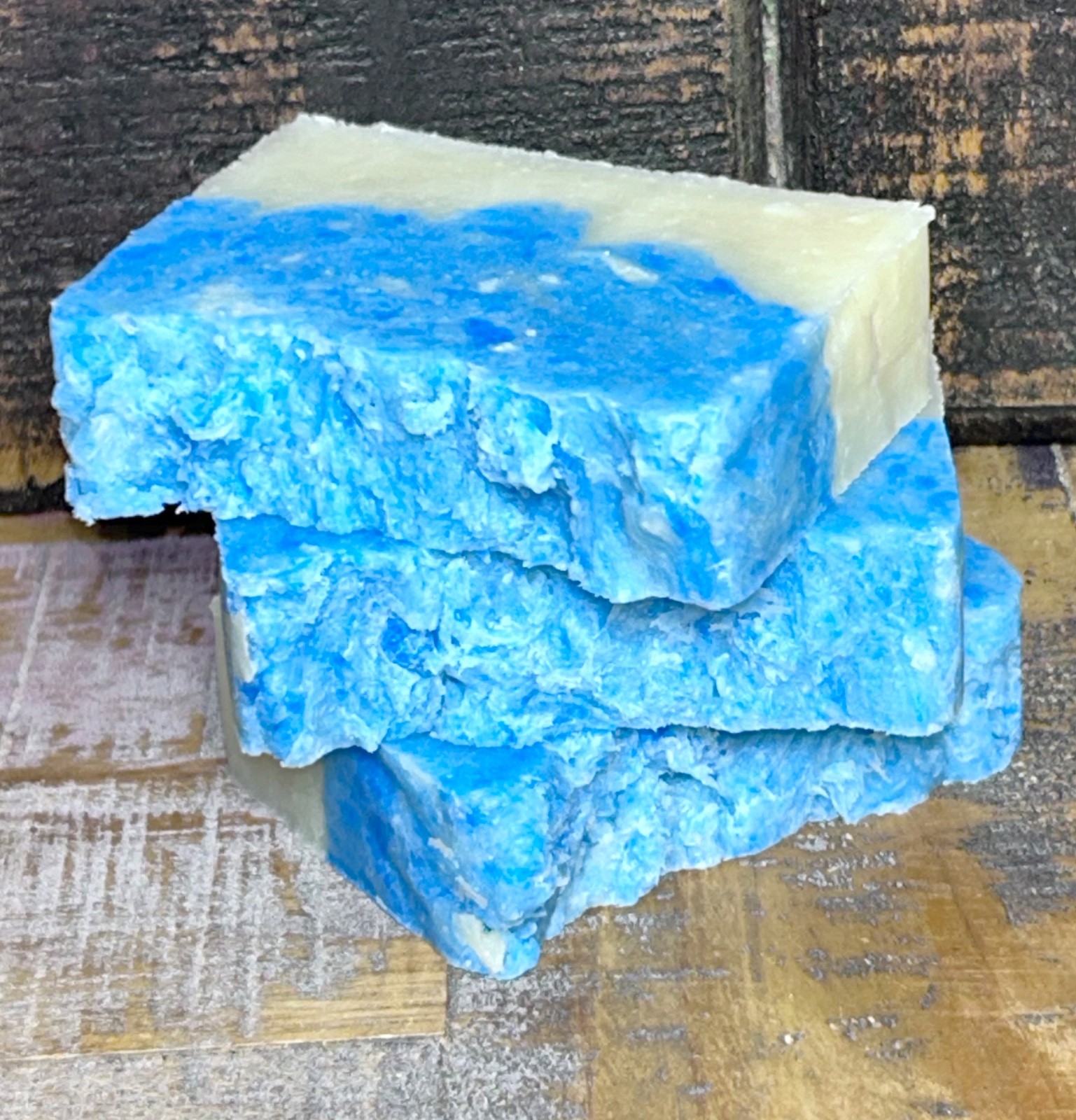 Sandal/Teakwood Shea body bar 3.5-5oz (Free Shipping Over $25)