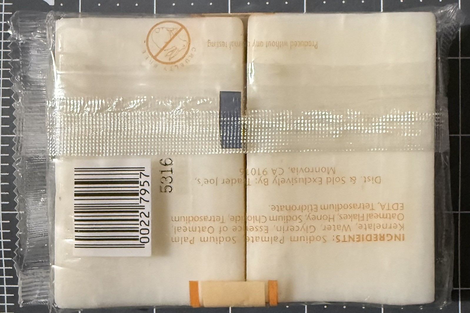 Trader Joe’s Oatmeal & Honey Vegetable Soap (1 pack with 2 bars as seen picture)