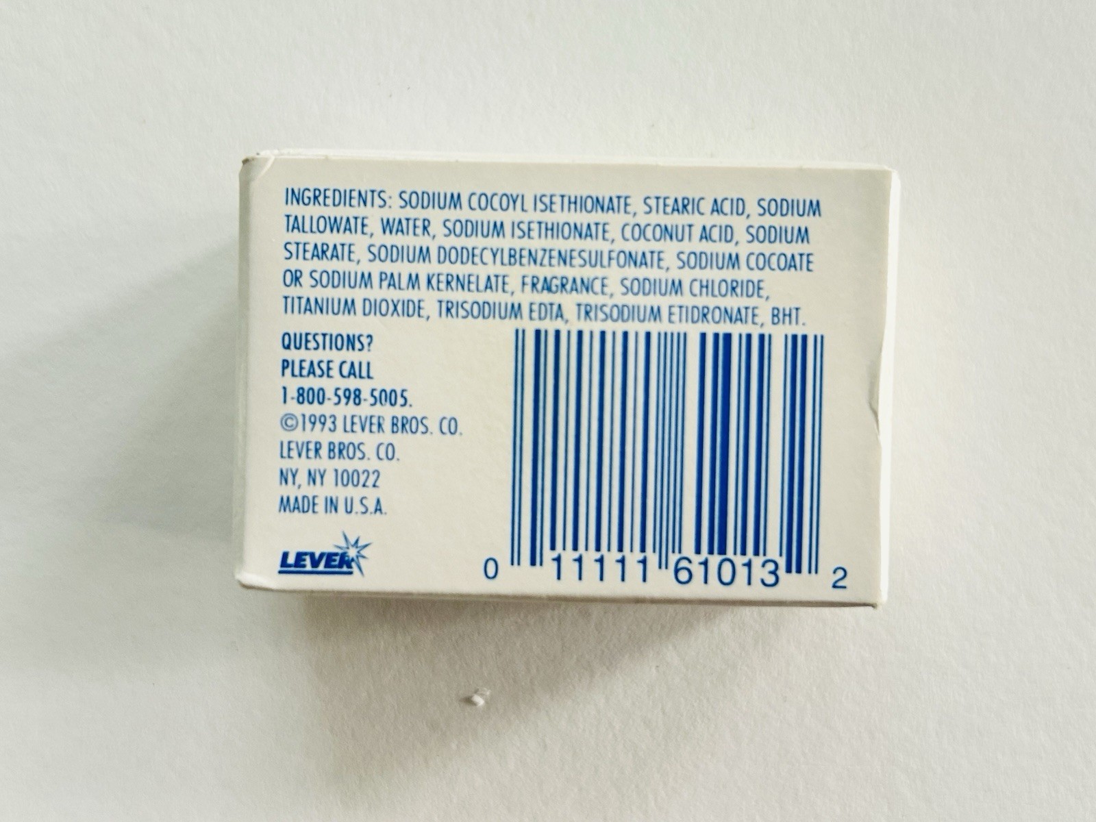 Vintage 1993 Dove 1 oz Beauty Bar Soap 1/4 Moisturizing Cream Classic Prop