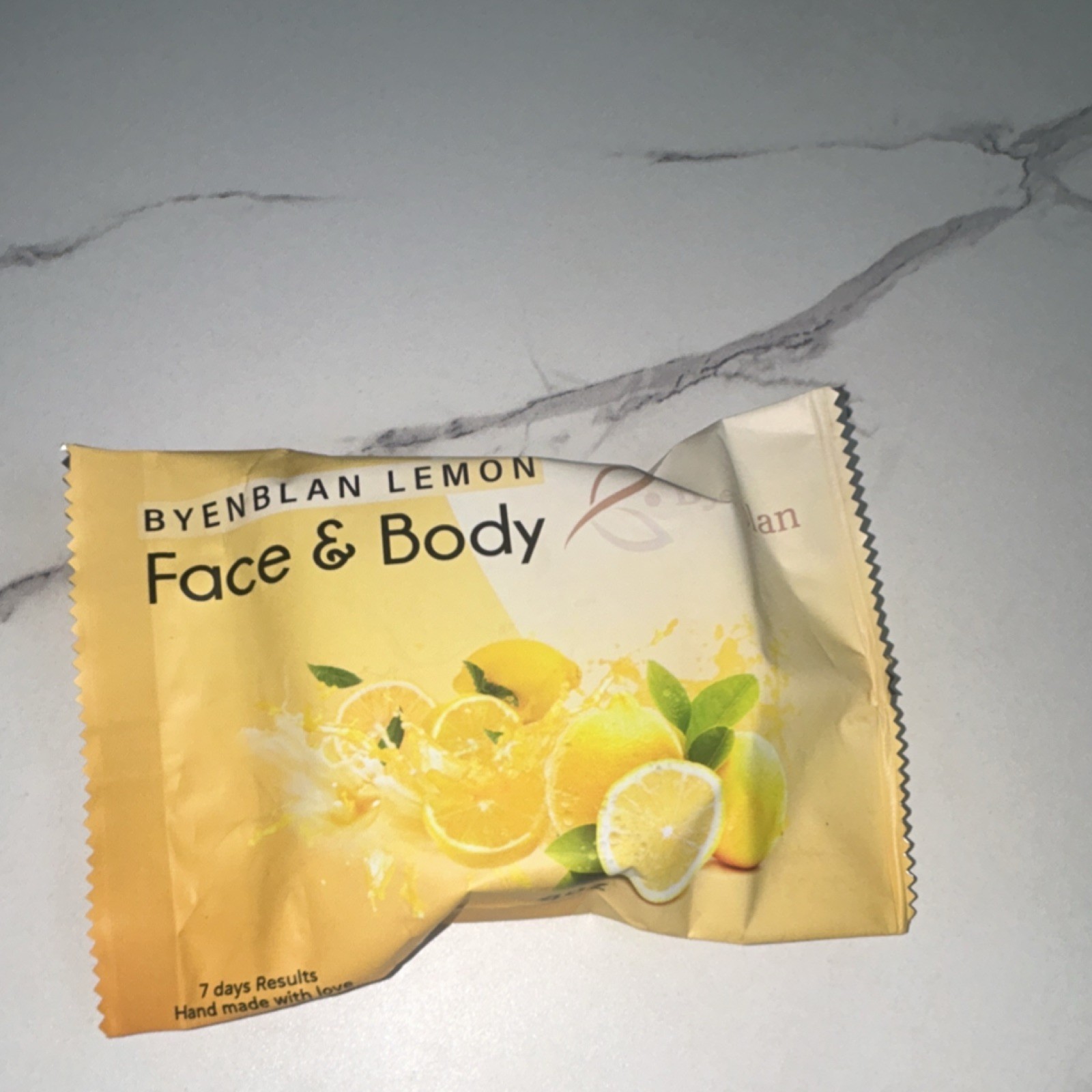 Byenblan Lemon Handmade Face & Body Soap Rectangular Fruit Pattern Deep Cleaning