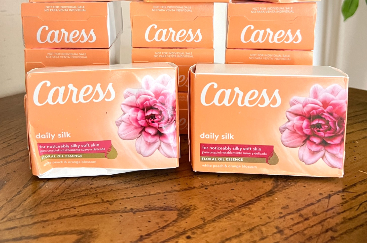 11 Bars Caress Daily Silk Soap Bars White Peach Orange Blossom Floral Oil 3.75oz