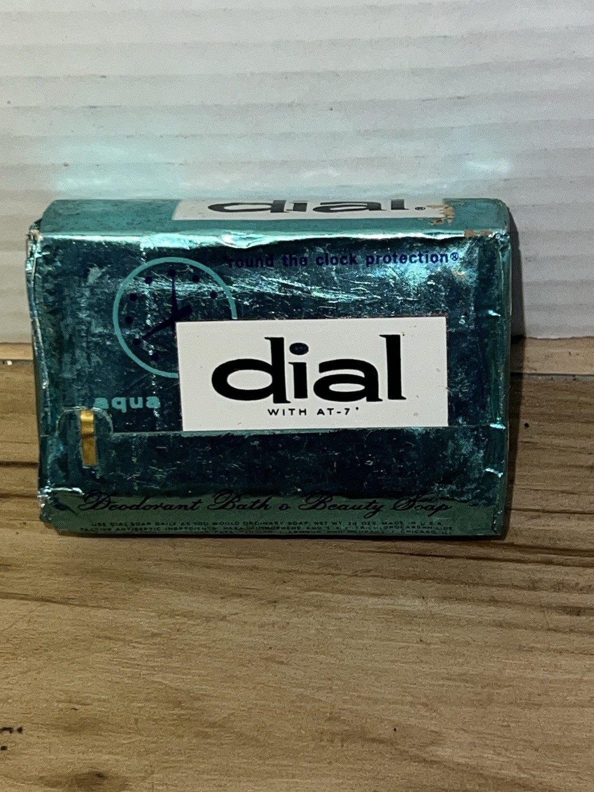 VTG Dial Deodorant Soap Aqua 4.7 oz Around The Clock Triclocarban LOT of 2