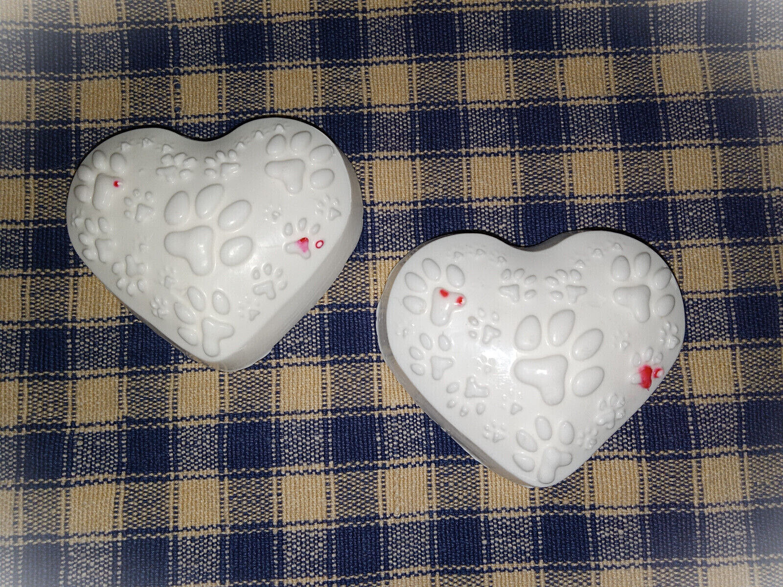 Paw Heart Soap, choice of soap type, scent, FREE ship, 180+ scents, goats milk+