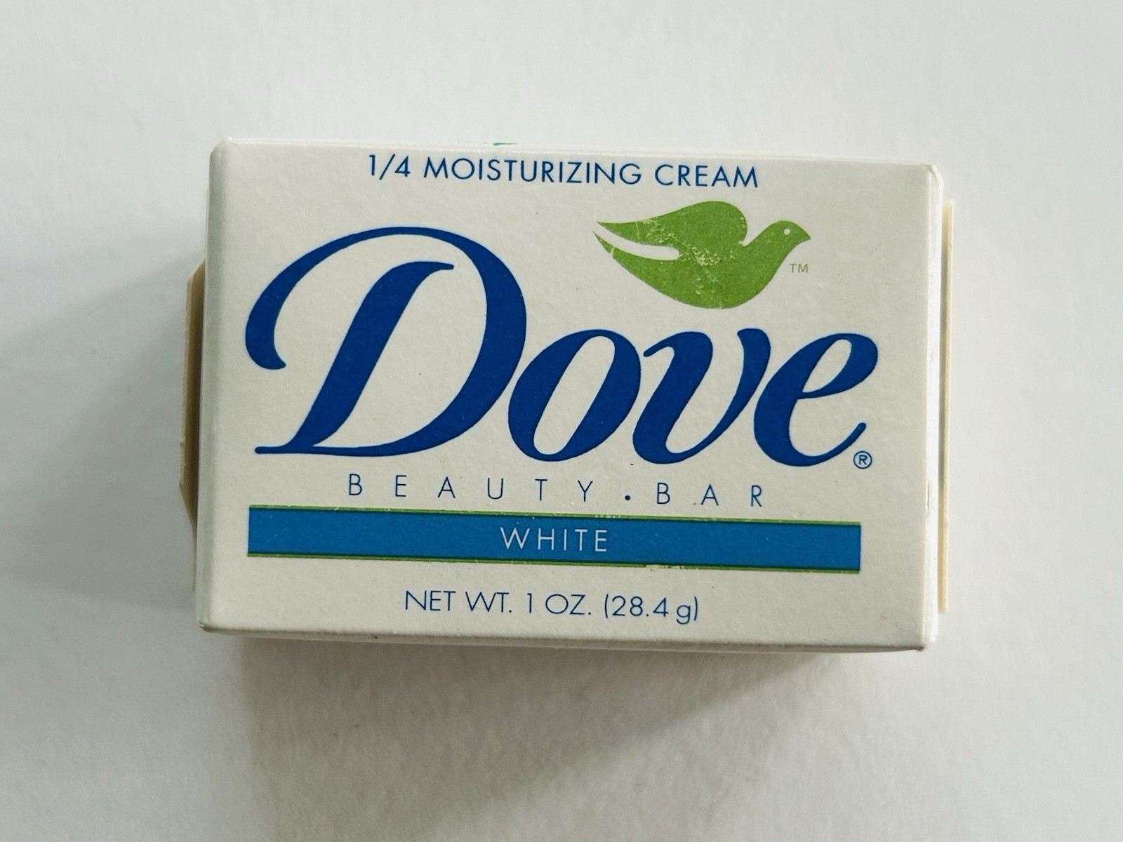 Vintage 1993 Dove 1 oz Beauty Bar Soap 1/4 Moisturizing Cream Classic Prop