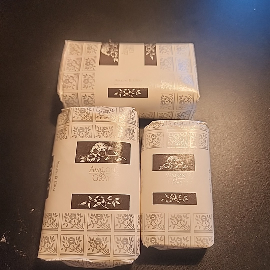 AVALON & GRAY Travel Sized Bars Set Of 3 Soaps