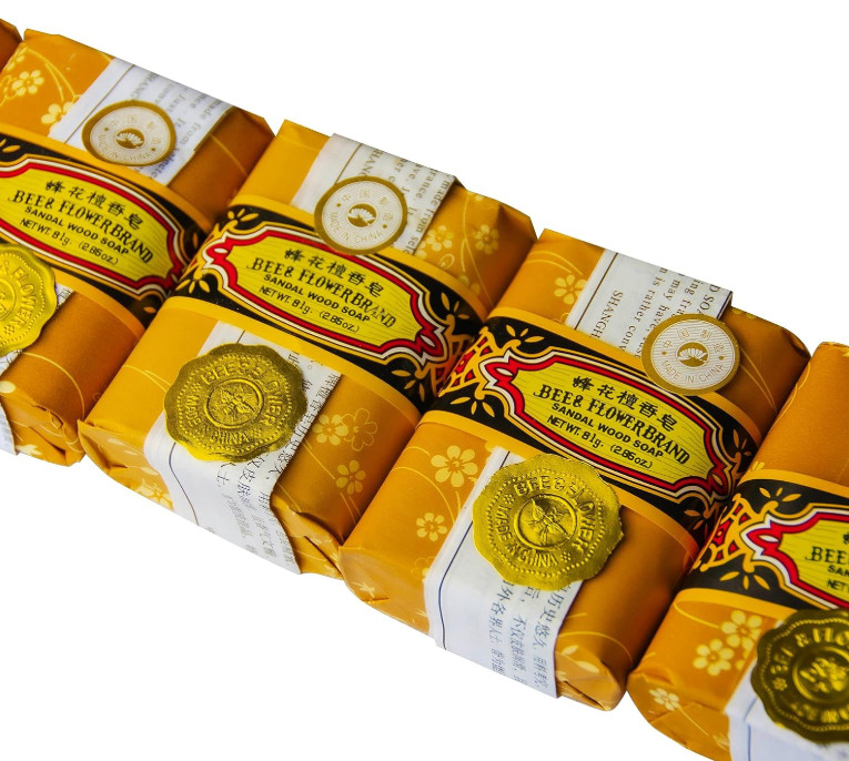 Bee & Flower – Chinese Sandalwood Soap 2.65oz -12 Pack
