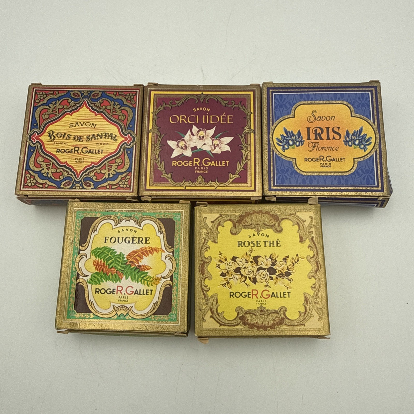 5pcs Roger & Gallet .4oz Soaps Mixed Lot Iris Lavender Tea Rose Sandalwood