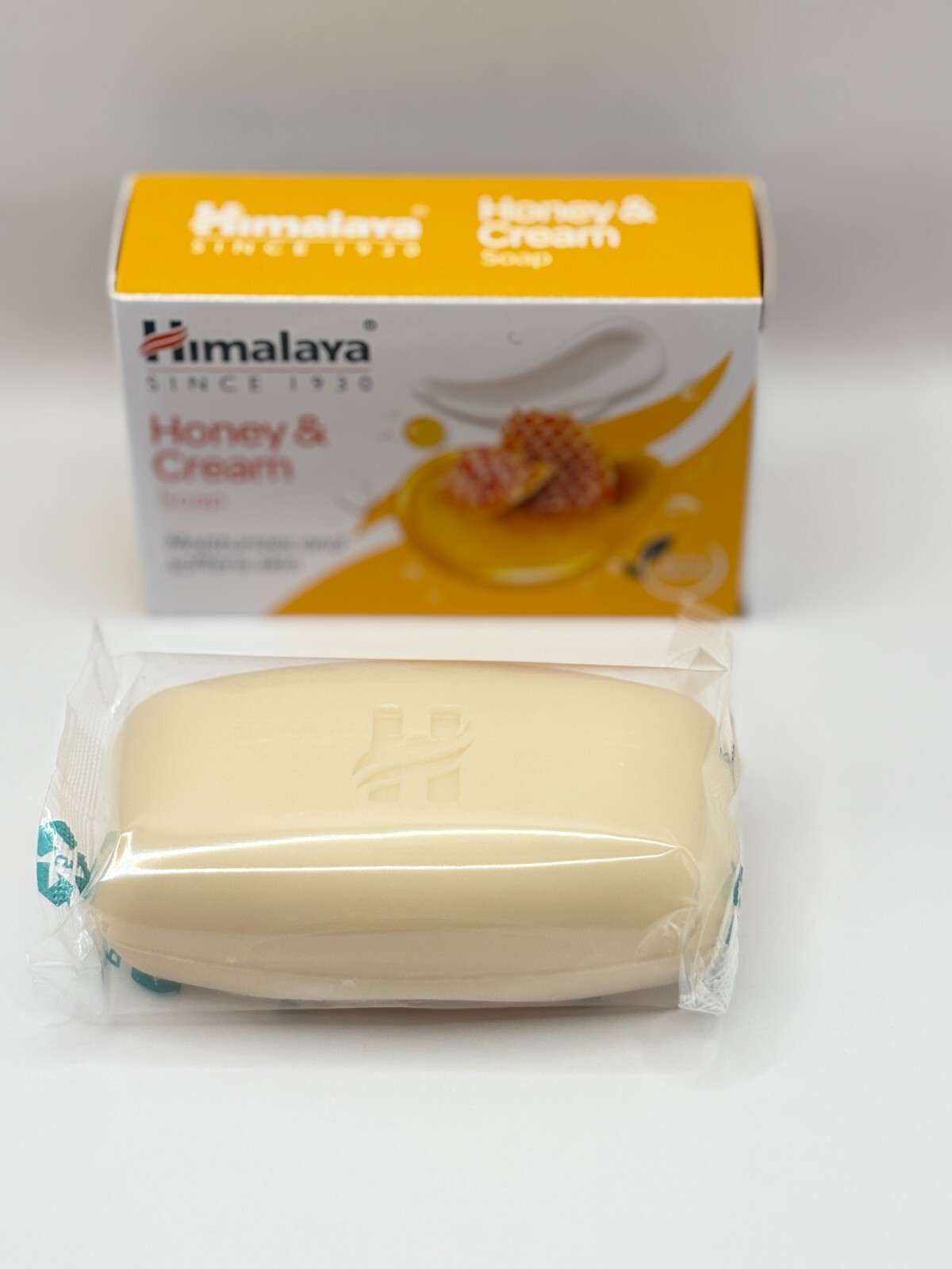 Himalaya Herbals Honey & Cream Soap 125 gm, FREE SHIPPING, USA SELLER