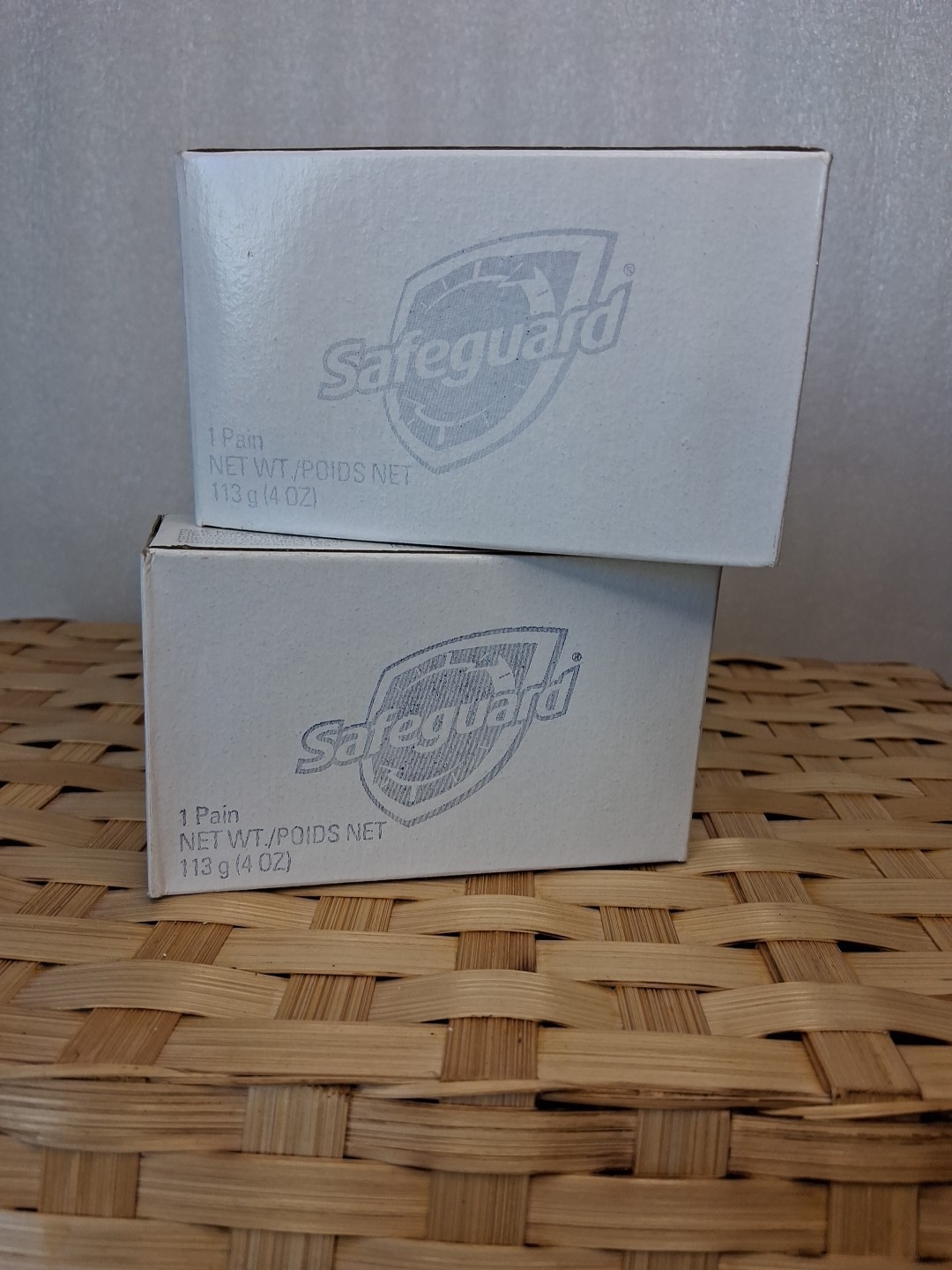 Safeguard Antibacterial Bar Soap Lot of Two 4 oz Original Scent NOS Sealed VTG 2