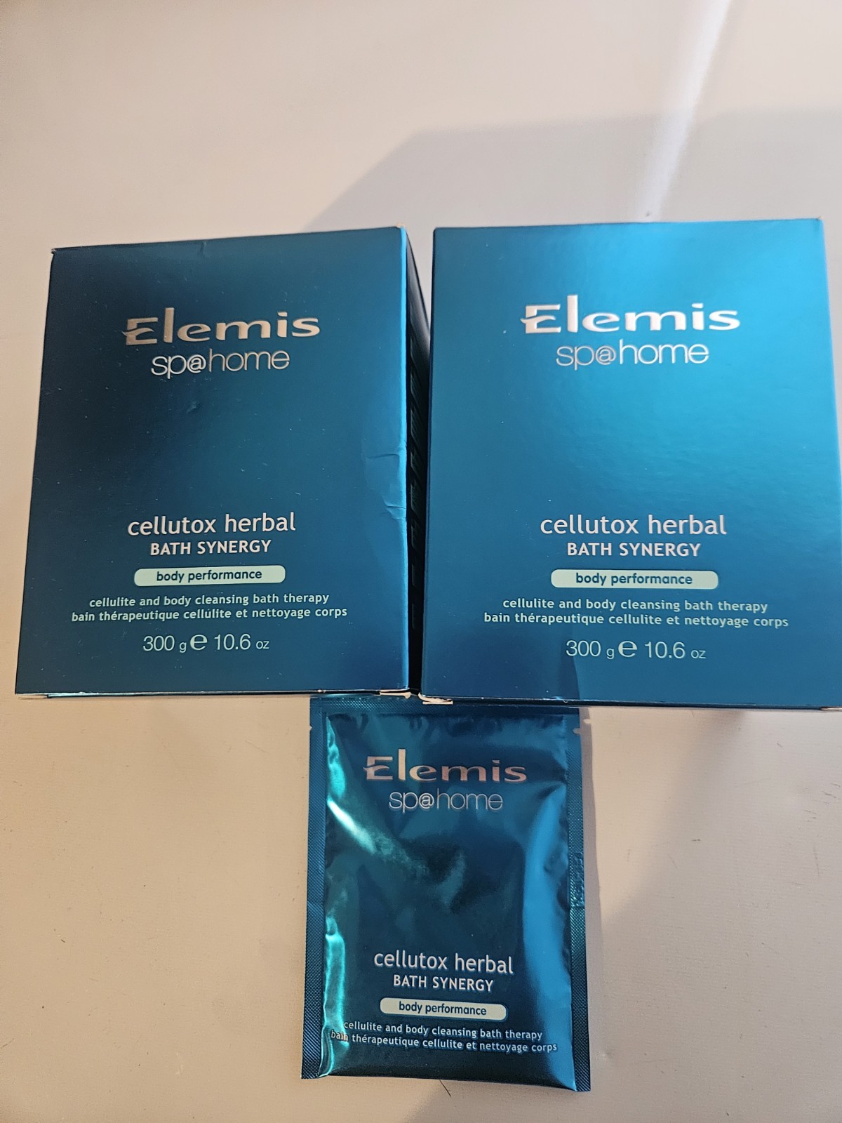 Elemis Cellutox Herbal Bath Synergy 19 Sachets 10.6oz.