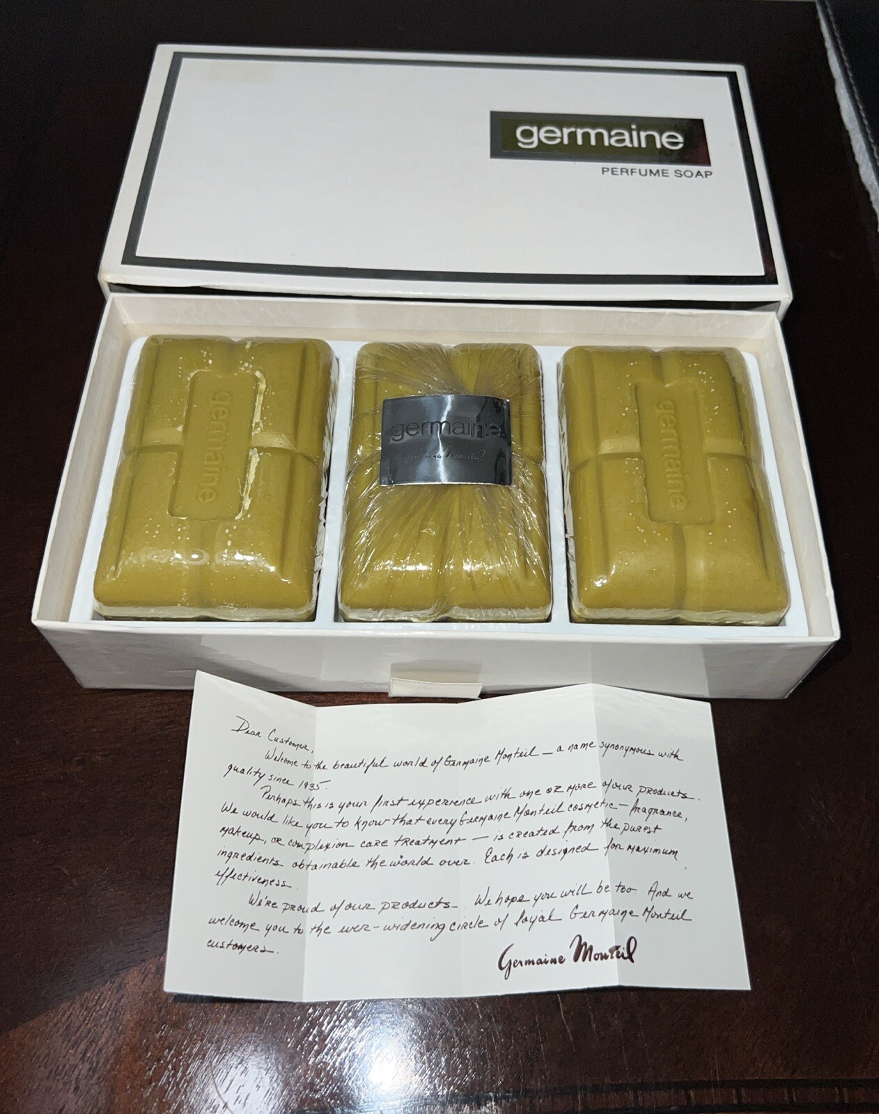 RARE VINTAGE GERMAINE MONTEIL PERFUME SOAP 3 CAKES TOTAL NET WT. 10 1/2 OZ