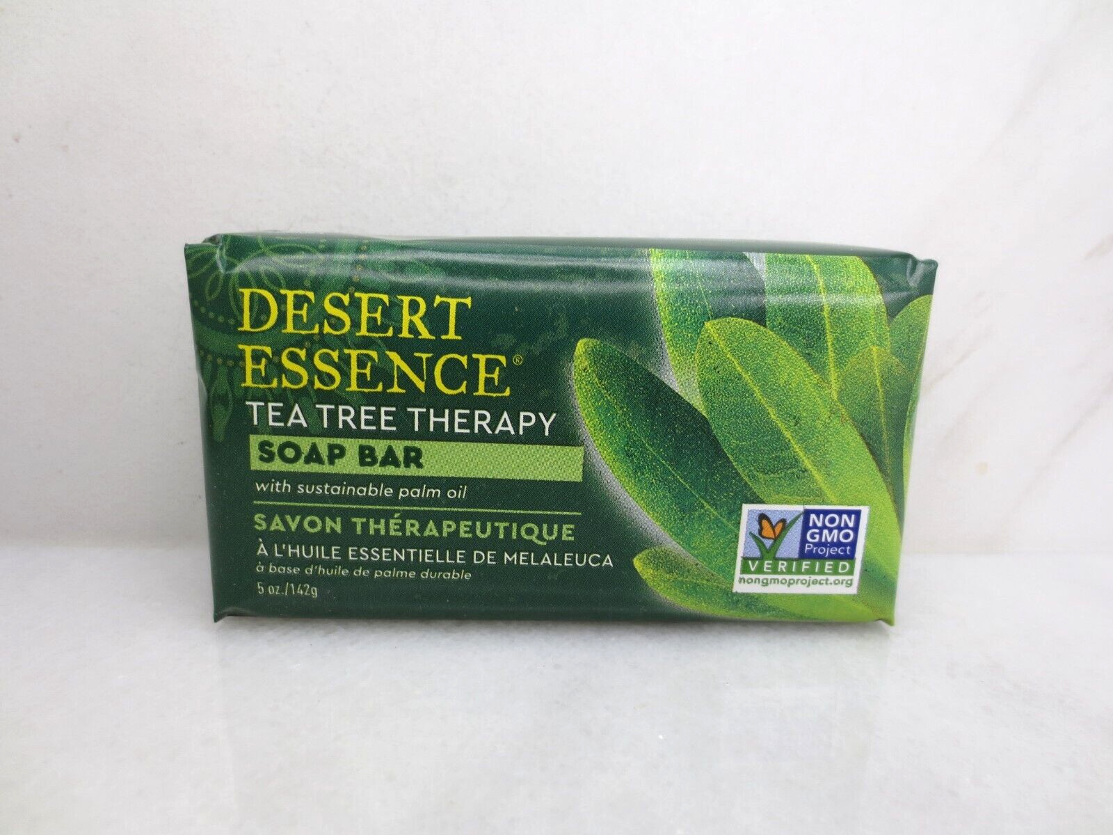 DESERT ESSENCE TEA TREE THERAPY SOAP BAR 5 OZ NWOB LOT OF 2