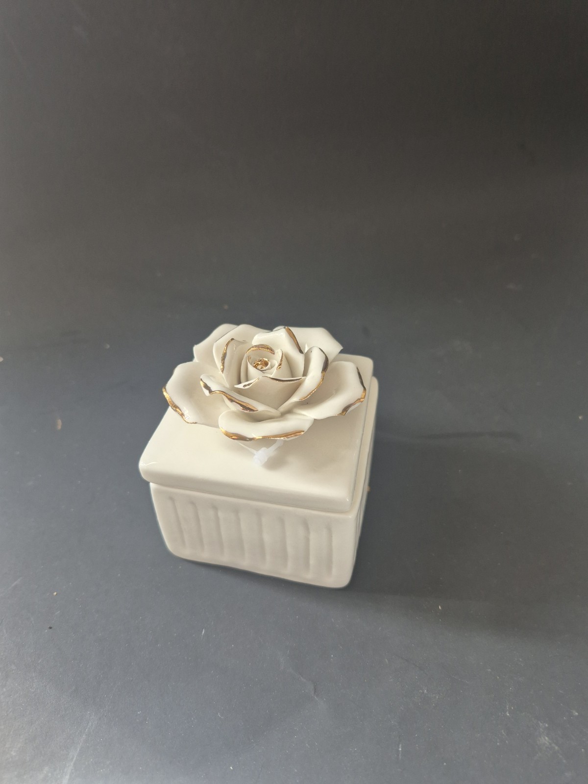 New Nicole Miller Bone China Box 2 1/2″ Square NEW SEE PHOTOS