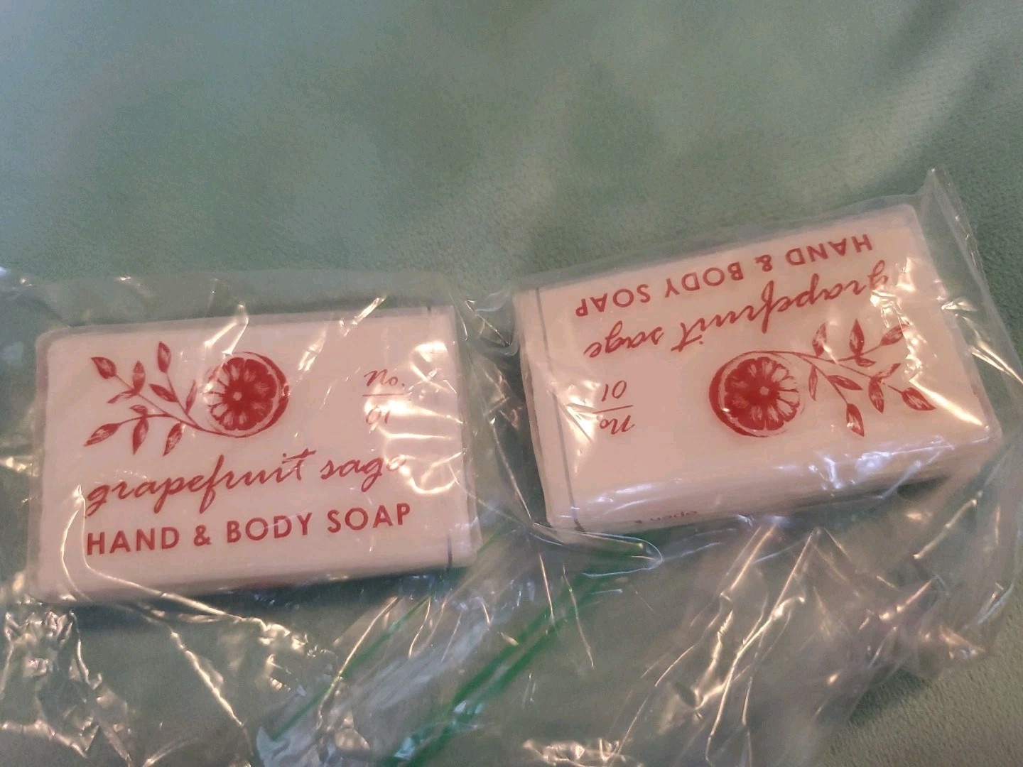 New in Box 2 Bars Hand In Body Soap Grapefruit Sage♡SEALED