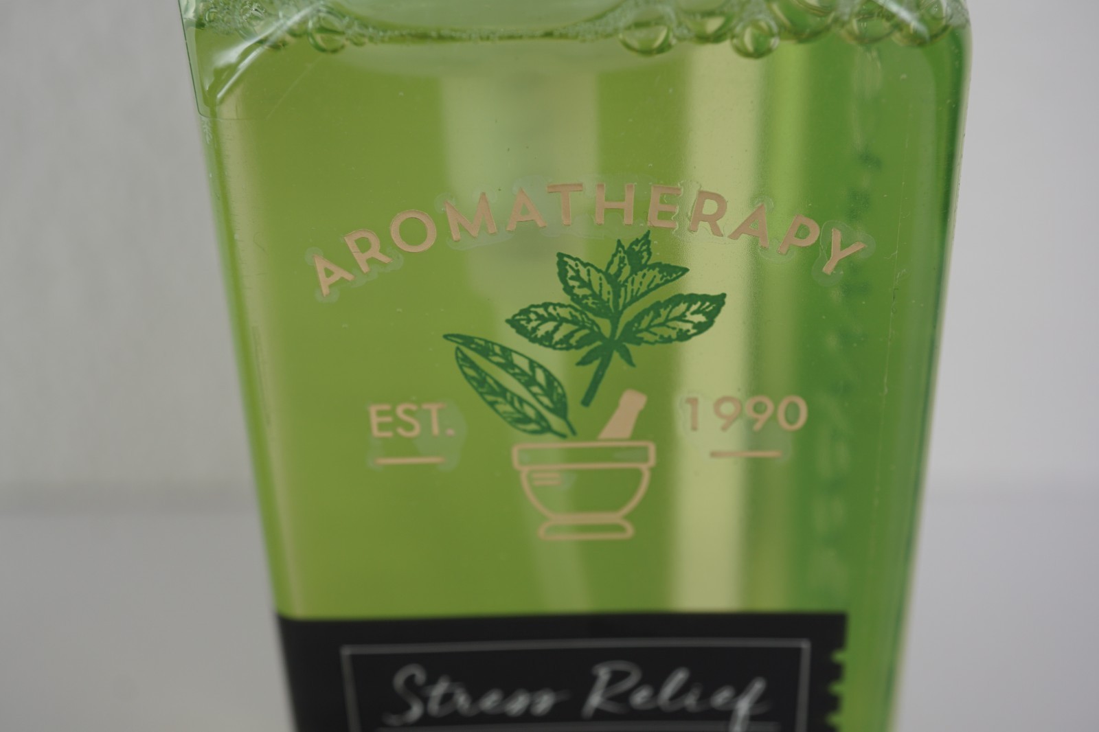 BATH & BODY WORKS AROMATHERAPY STRESS RELIEF EUCALYPTUS SPEARMINT HAND SOAP