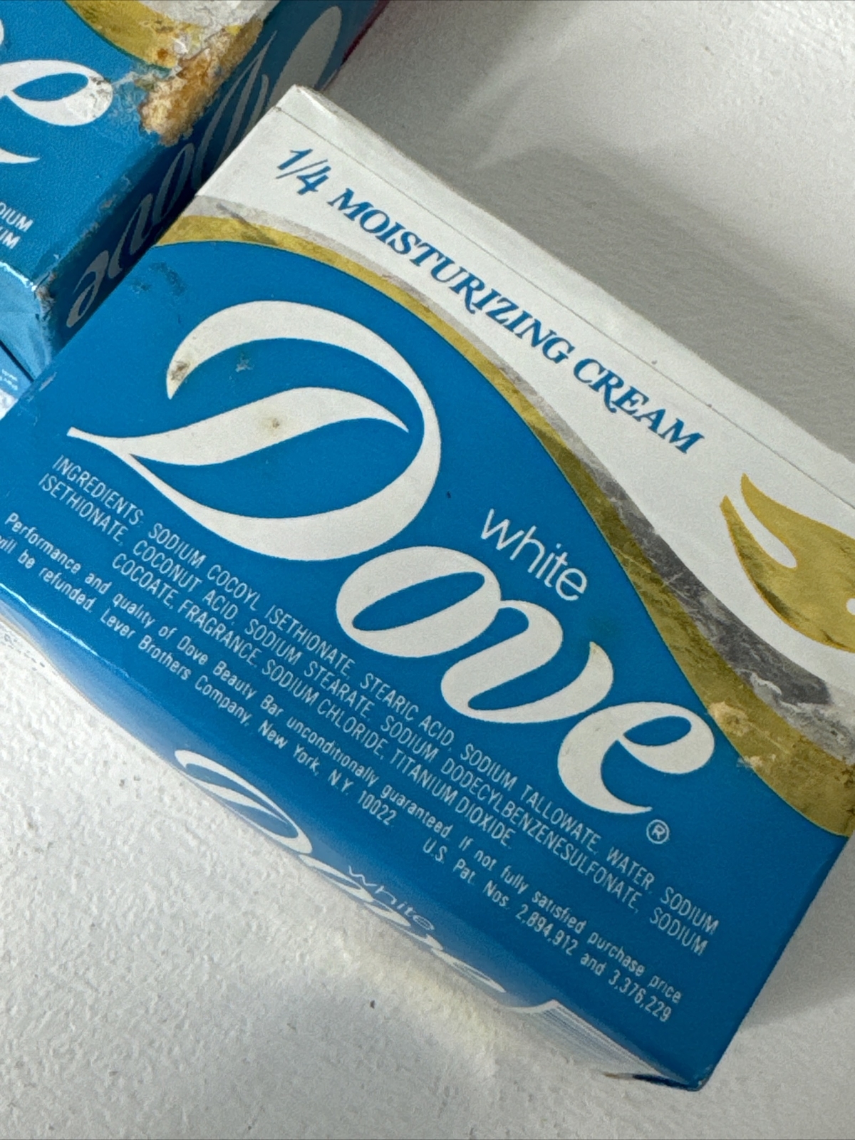 3 Vintage Dove Beauty Soap Bath Bars White 1/4 Moisturizing Cream 4.75 oz Prop