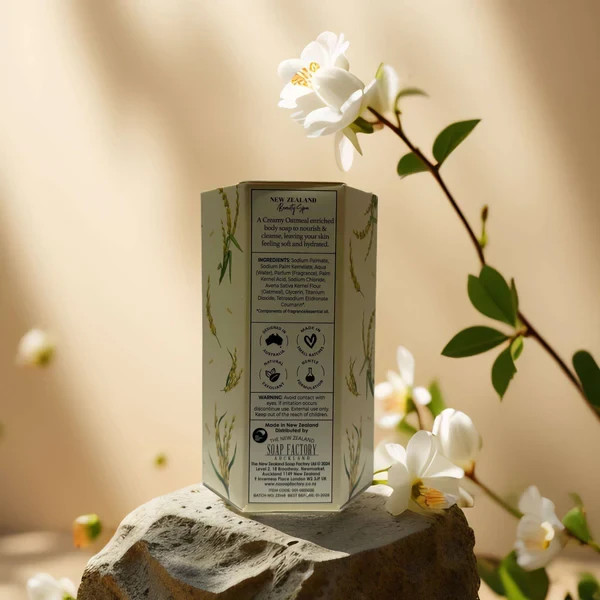 NEW ZEALAND BEAUTY SPA EXFOLIATING CREAMY OATMEAL MOISTURIZING SOAP 5 BARS 15OZ
