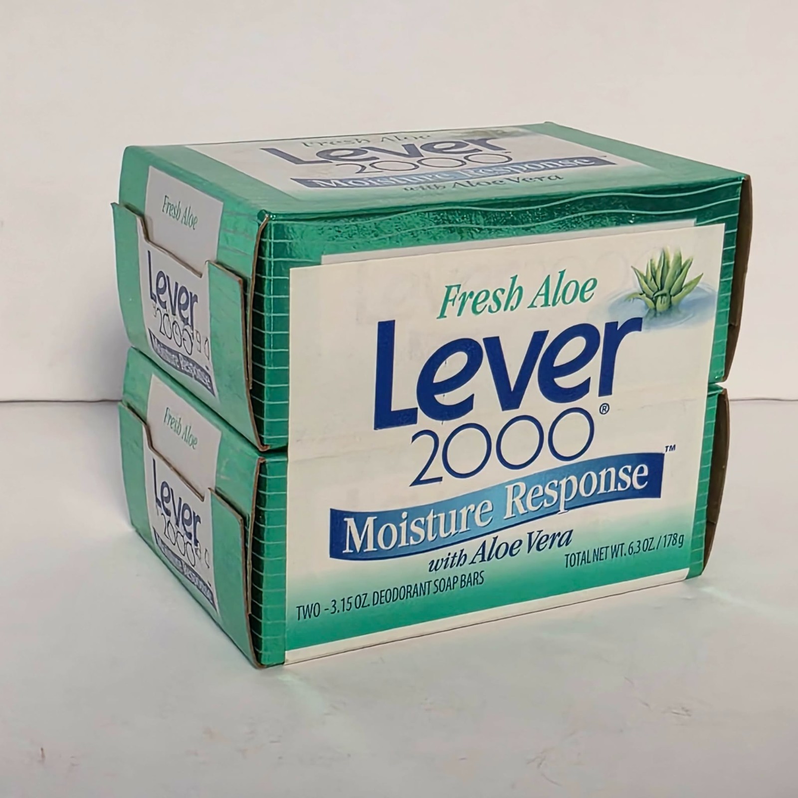 VTG Lever 2000 Moisture Response Soap with Aloe Vera, 2 Bars, Size 2-3.15 oz NEW