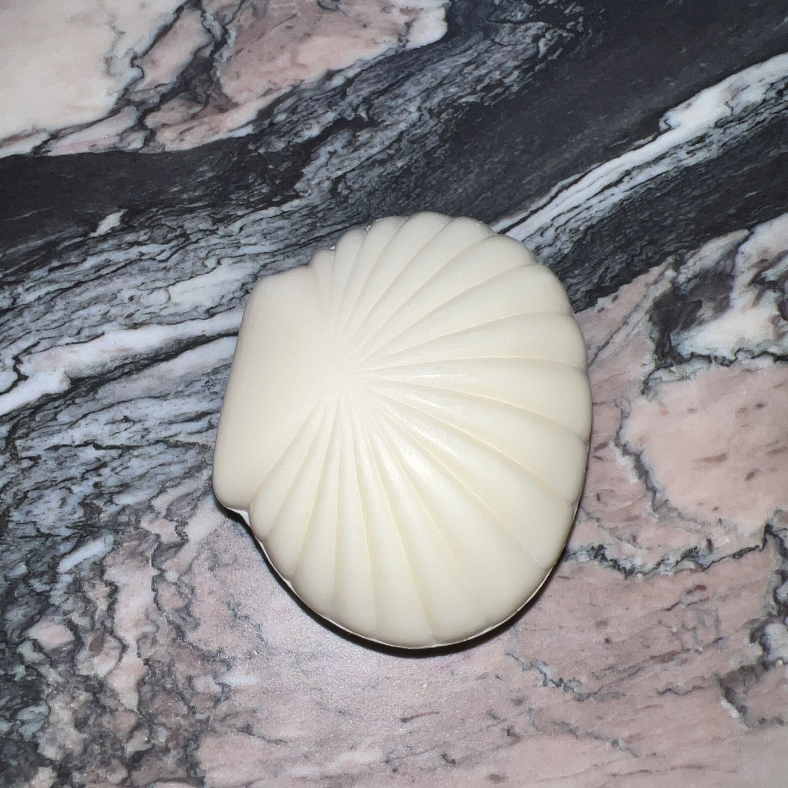 Vintage CRABTREE & EVELYN Sea Shell Soap With Jojoba Oil 50g / 1.76