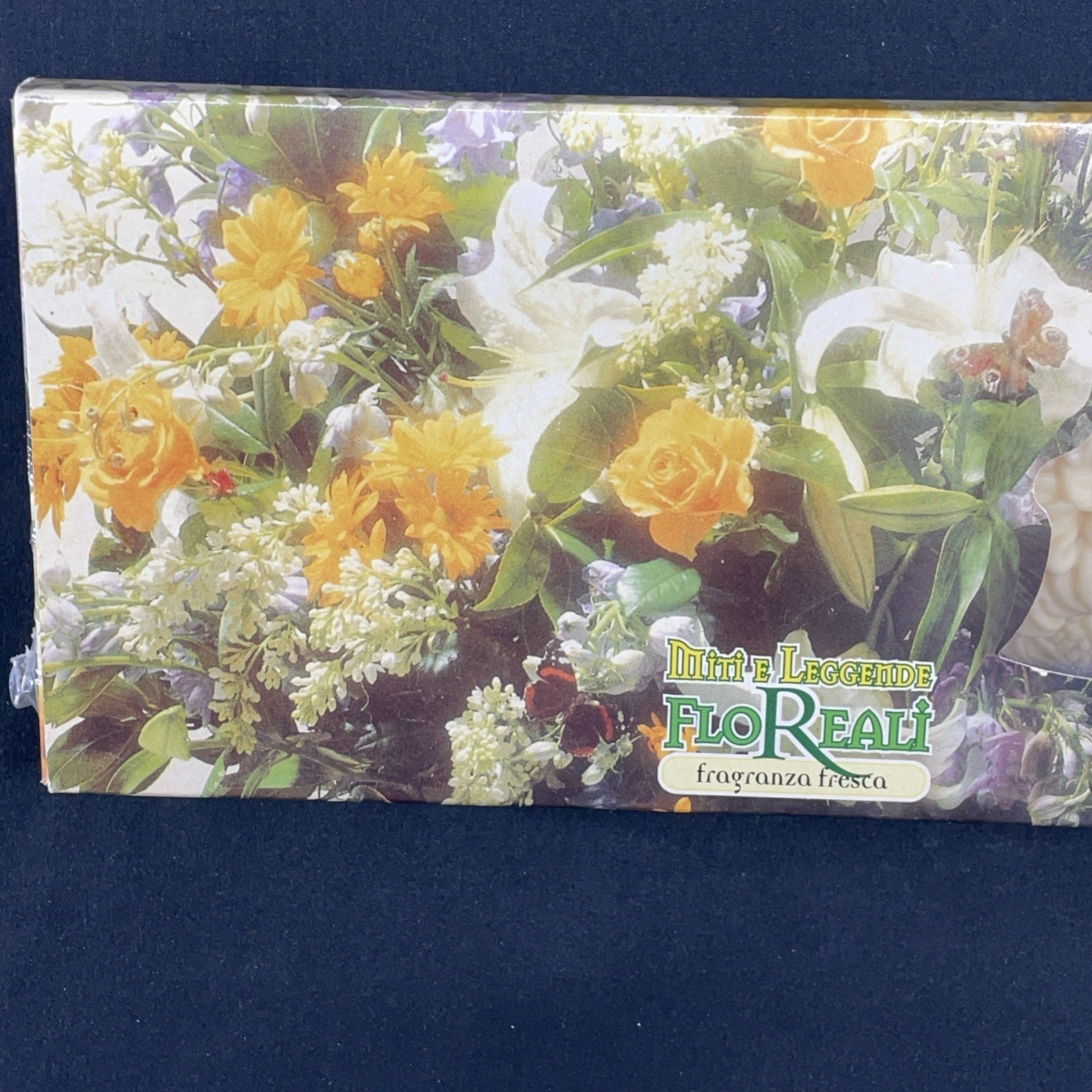 Vtg Floral Myths & Legends Fresh Fragrance Bar Soap 10.6 oz Bologna Italy Athens