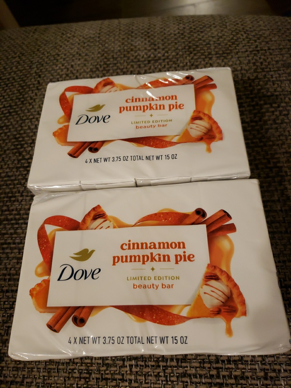 DOVE Bar Soap CINNAMON PUMPKIN PIE – 8 Bars Total 3.75 OZ Each