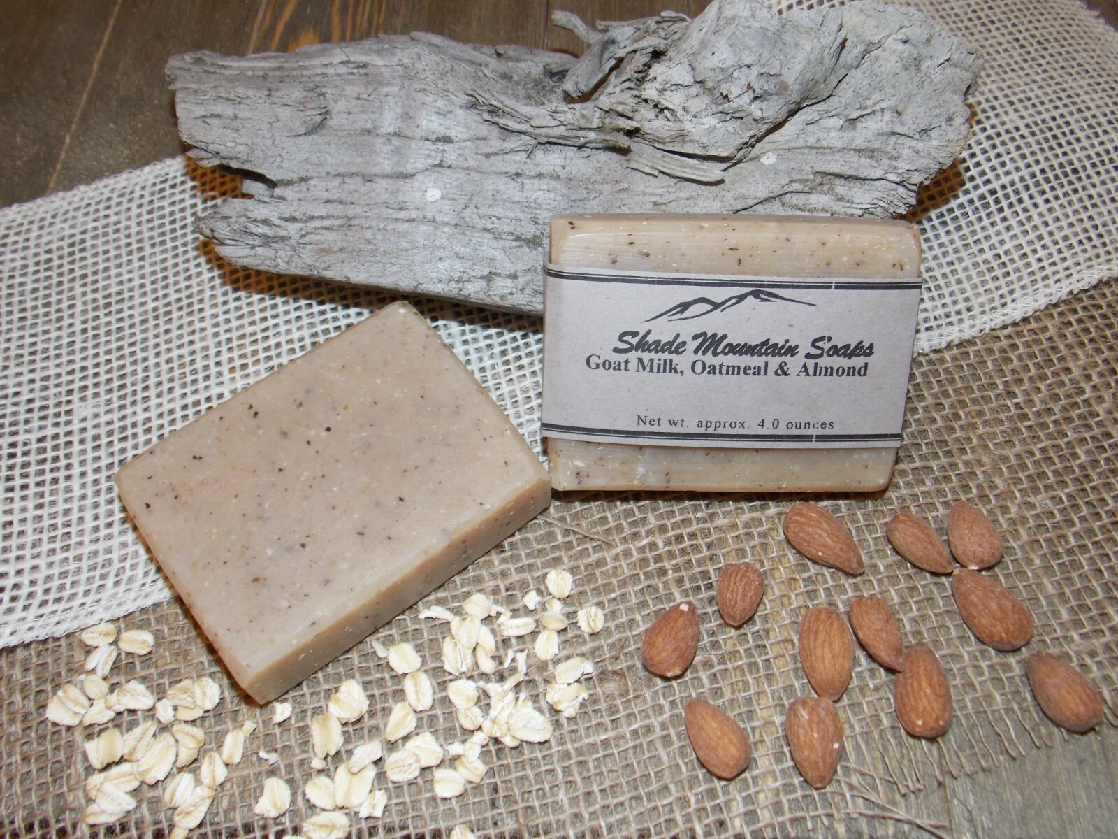 Goat Milk Soap Homemade / Handmade Moisturizing – 4 oz bar – Oatmeal & Almond