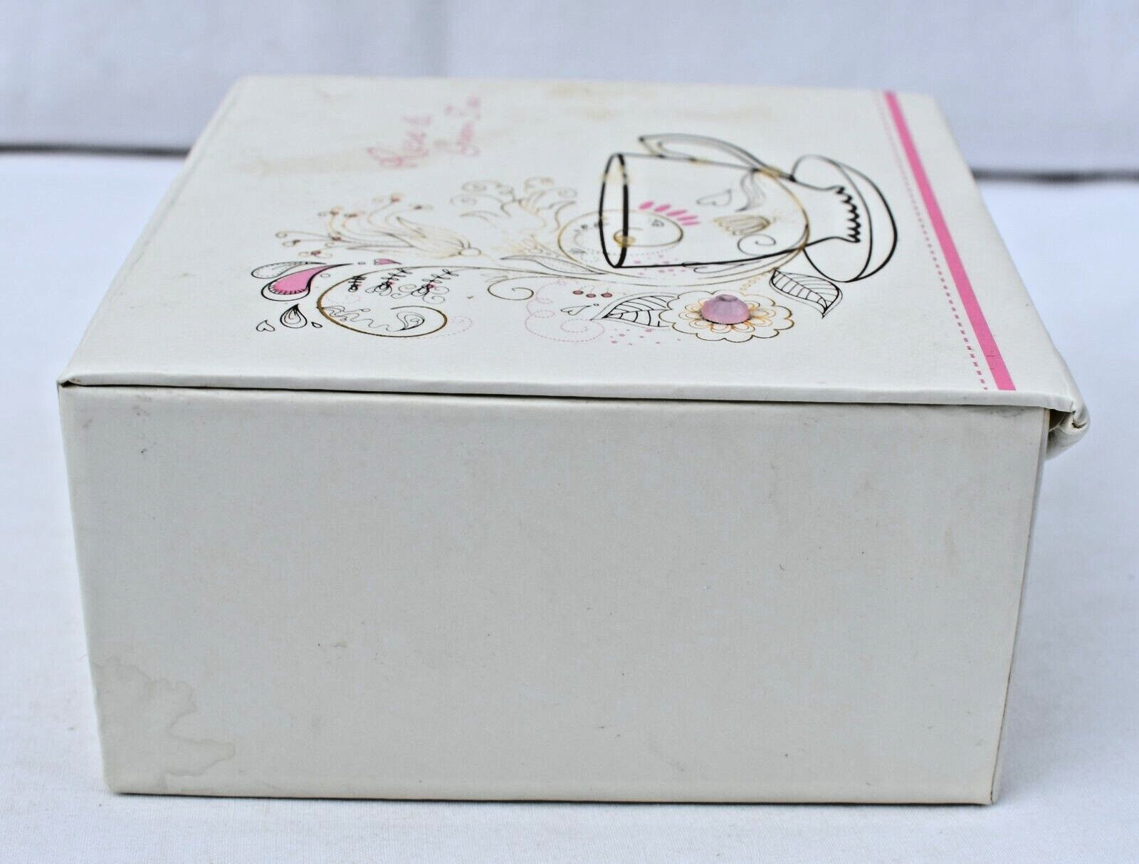 CST – ROSE & GREEN TEA Bath Soap – 7.75 oz