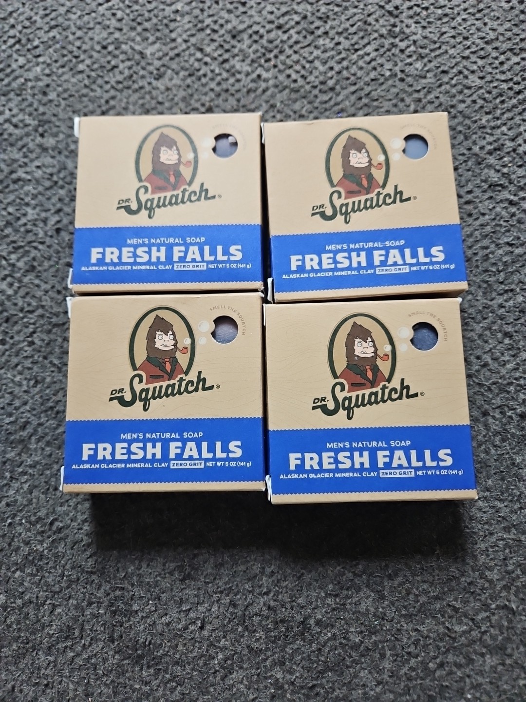 ( LOT OF 4) Dr. Squatch MEN’S NATURAL Bar Soap FRESH FALLS Scent 5 oz Each Bar